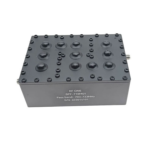 703-733 MHz SMA Female Band Pass Filter