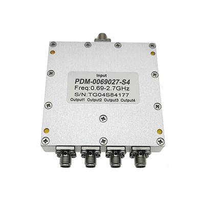 4 Way SMA Power Divider 0.69-2.7 GHz
