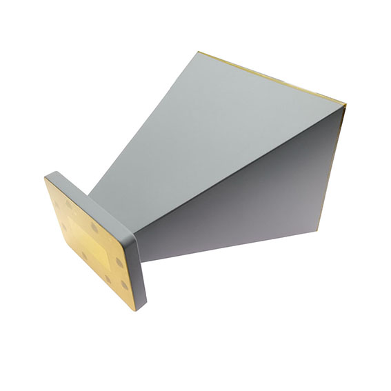 15 dBi Gain, 5.38-8.17 GHz, WR137 Standard Gain Horn with UDR70 Flange