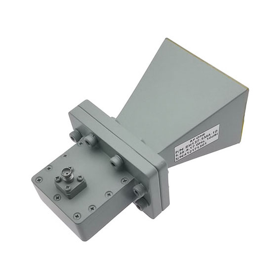 10 dBi Gain, 5.38-8.17 GHz, WR137 Standard Gain Horn with SMA Female Port